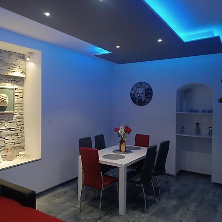 Apartment "M&M" Free Parking Solin Bagian luar foto