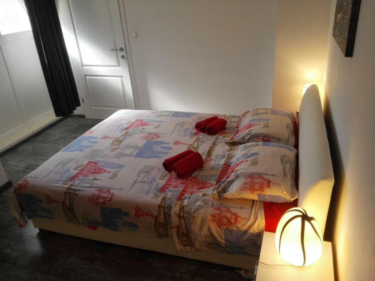 Apartment "M&M" Free Parking Solin Bagian luar foto